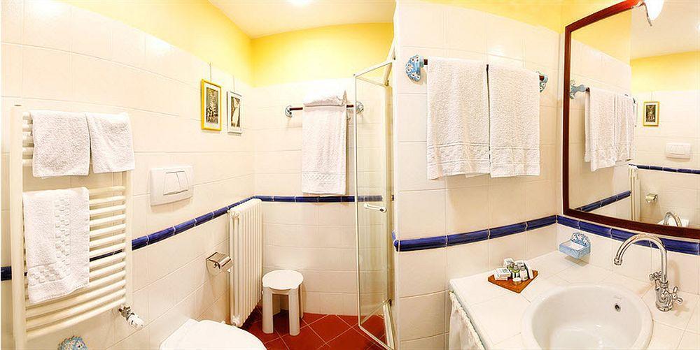 Borgo Tre Rose Hotel