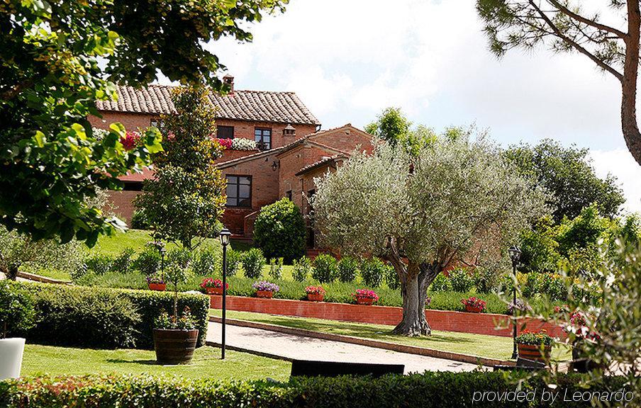 Borgo Tre Rose Valiano