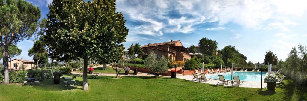 Borgo Tre Rose Valiano