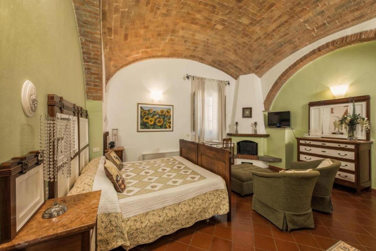Borgo Tre Rose 3* Valiano
