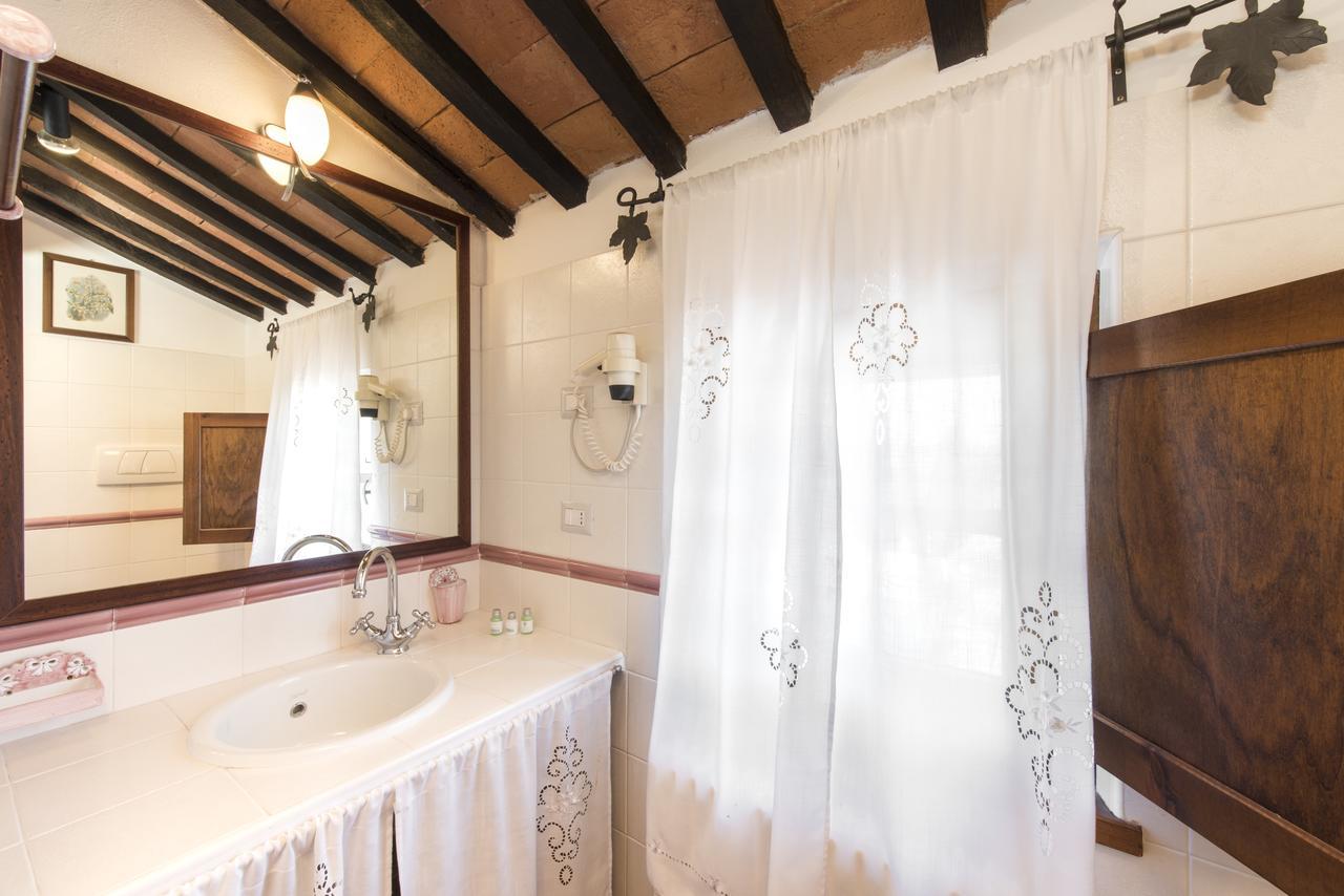 Borgo Tre Rose Hotel