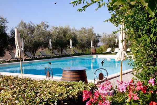Borgo Tre Rose Hotel Valiano